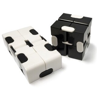 Infinity Cube Fidget Toy Magic Wrfel zum Stress abbauen
