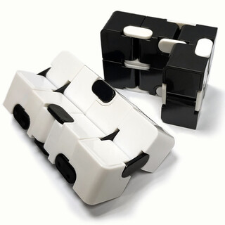 Infinity Cube Fidget Toy Magic W�rfel zum Stress abbauen Wei� 2 W�rfel