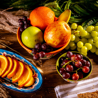 PODARI Obstschale gelocht � 32,5 cm Bunt - Usbekische Schale mit handbemaltem Design